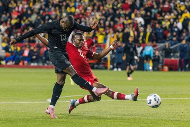 Toronto, Canada, November 13th 2025 Enner Valencia (13 Ecuador) in action during the Men s International Friendly, Länderspiel, Nationalmannschaft game between Canada and Ecuador at BMO Field in Toronto, Canada (EDITORIAL USAGE ONLY). (Curtis Wong SPP) Copyright: xCurtisxWongx xSPPx Sportspressphoto_SPR61573