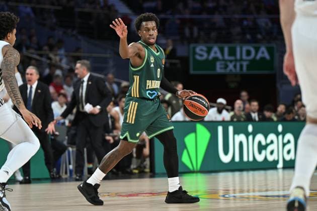 Real Madrid Vs Panathinaikos Aktor Athens in Madrid, Spain - 14 Nov 2025 Tj Shorts of Panathinaikos in action during the Turkish Airlines Euroleague match between Real Madrid and Panathinaikos AKTOR Athens at Movistar Arena. Final score; Panathinaikos Aktor Athen victory 77-87 Madrid Spain Copyright: xAtilanoxGarciax xSOPAxImagesx photo00249