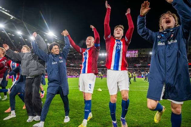 251113 Oscar Bobb, Erling Braut Haaland, Fredrik AndrÃ Bjorkan and Patrick Berg of Norway celebrate after the FIFA World Cup, WM, Weltmeisterschaft, Fussball Qualifier football match between Norway and Estonia on November 13, 2025 in Oslo. Photo: Vegard Grott BILDBYRAN kod VG VG0831 bbeng fotball football soccer fotboll fifa world cup qualifiers european qualifiers 2026 uefa world cup qualifiers vm-kvalifisering vm kvalik vm kval norge norway estland estonia jubel Copyright: VEGARDxGRoTT BB251113VG126