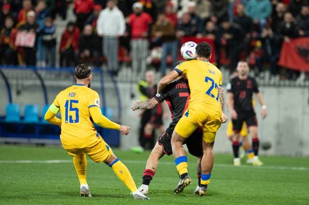 Andorra v Albania - FIFA World Cup, WM, Weltmeisterschaft, Fussball 2026 Qualifier Andorran player number 22, Ian Olivera, is in action during Matchday 9 of the European Qualifying round between the Andorra national team, Nationalteam and the Albania National Team at New FAF Stadium in Encamp, Andorra, on November 13, 2025. Encamp Andorra  Copyright: xWalterxCunhax originalFilename:cunhacarvalho-notitle251113_npblB.jpg