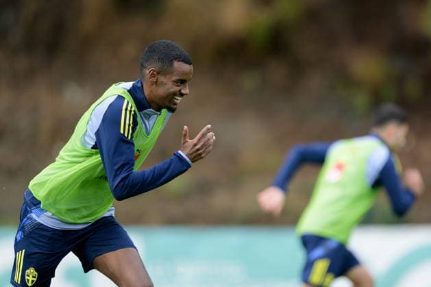 251114 Alexander Isak of the Swedish national football team during a training session on November 14, 2025 in Marbella. Photo: Joel Marklund BILDBYRAN kod JM JM0749 bbeng fotboll football soccer fotball vm-kval FIFA World Cup, WM, Weltmeisterschaft, Fussball qualifier träning practice training sverige sweden sverige a Copyright: JOELxMARKLUND BB251114JM011