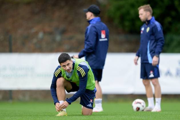 251114 Roony Bardghji of the Swedish national football team during a training session on November 14, 2025 in Marbella. Photo: Joel Marklund BILDBYRAN kod JM JM0749 bbeng fotboll football soccer fotball vm-kval FIFA World Cup, WM, Weltmeisterschaft, Fussball qualifier träning practice training sverige sweden sverige a Copyright: JOELxMARKLUND BB251114JM012
