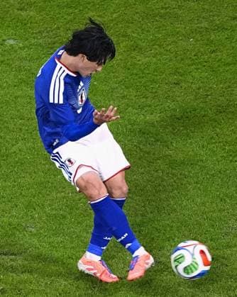 Football: Japan vs. Ghana Japan s Takumi Minamino opens the scoring in the first half of a football International Friendly, Länderspiel, Nationalmannschaft against Ghana at Toyota Stadium in Toyota, Aichi Prefecture, on Nov. 14, 2025.  A14AA0005035455P