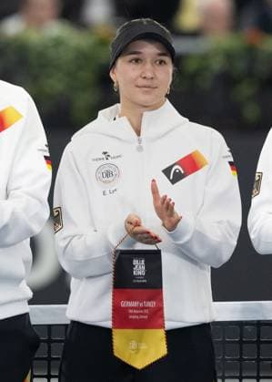 Billie Jean King Cup 2025 Play-Offs, TC Ismaning, Muenchen, Deutschland, Eroeffnungsfeier, Team Germany, Eroeffnungsfeier,, Eva Lys, Copyright: xJuergenxHasenkopfx
