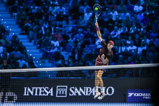 Jannik Sinner of Italy vs Ben Shelton of United States - Nitto ATP, Tennis Herren FINALS 2025 Turin - 14 11 2025 Jannik Sinner of Italy seen in actions during Men s Singles Group Stage match against Ben Shelton of United States on day six of the Nitto ATP Finals 2025 at Inalpi Arena in Turin Copyright: xBEAUTIFULxSPORTS Carabellix