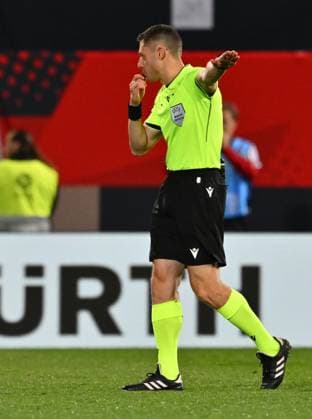 14.11.2025 - Fussball - Länderspiel Qualifikation Europameisterschaft : Deutschland GER DEU BRD - Malta MLT - - xwoxzix - David Fuxmann (Schiedsrichter)