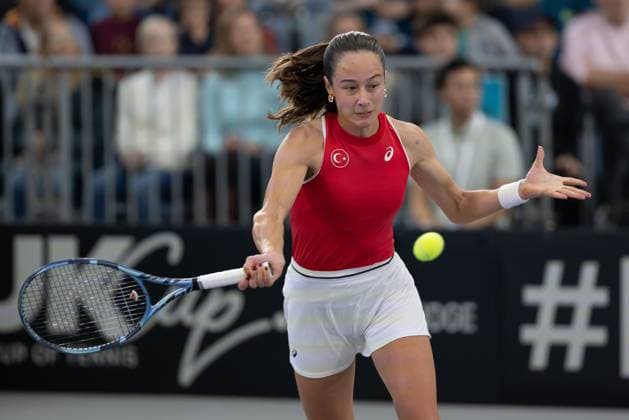 Billie Jean King Cup 2025 Play-Offs, TC Ismaning, Muenchen, Deutschland, Eroeffnungsfeier, Team Turkiye, Zeynep Sonmez (TUR) Tennis - Billie Jean King Cup 2025 - ITF Billie Jean King Cup - TC Ismaning - Ismaning - Bayern - Deutschland - 14 November 2025. Copyright: xJuergenxHasenkopfx