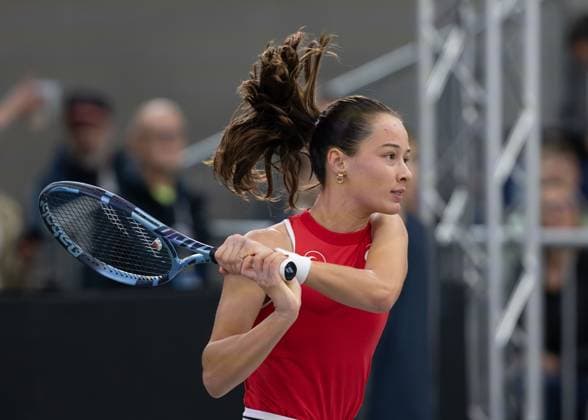 Billie Jean King Cup 2025 Play-Offs, TC Ismaning, Muenchen, Deutschland, Eroeffnungsfeier, Team Turkiye, Zeynep Sonmez (TUR) Tennis - Billie Jean King Cup 2025 - ITF Billie Jean King Cup - TC Ismaning - Ismaning - Bayern - Deutschland - 14 November 2025. Copyright: xJuergenxHasenkopfx