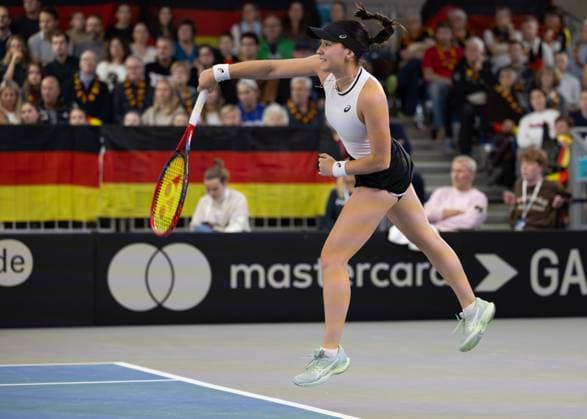 Billie Jean King Cup 2025 Play-Offs, TC Ismaning, Muenchen, Deutschland, Eroeffnungsfeier, Team Germany, Eva Lys Tennis - Billie Jean King Cup 2025 - ITF Billie Jean King Cup - TC Ismaning - Ismaning - Bayern - Deutschland - 14 November 2025. Copyright: xJuergenxHasenkopfx