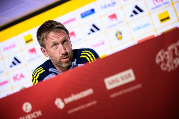 251114 Head coach Graham Potter of the Swedish national football team during a press conference, PK, Pressekonferenz on November 14, 2025 in Geneva. Photo: Joel Marklund BILDBYRAN kod JM JM0750 bbeng fotboll football soccer fotball vm-kval FIFA World Cup, WM, Weltmeisterschaft, Fussball qualifier presskonferens press conference sverige sweden sverige a Copyright: JOELxMARKLUND BB251114JM043