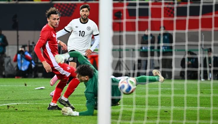 14.11.2025 - Fussball - Länderspiel Qualifikation Europameisterschaft : Deutschland GER DEU BRD - Malta MLT - - xwoxzix - Muhammed Damar (10, Deutschland ) erzielzt Treffer Tor Torschuß zum 6:0
