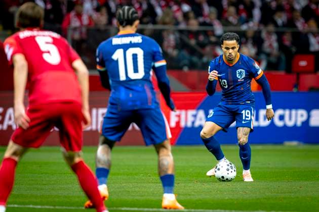 Netherlands forwarder Justin Kluivert during the match FOOTBALL - EUROPEAN QUALIFIERS - POLAND - NETHERLANDS at the PGE Narodowy (National Stadium) for the FIFA World Cup, WM, Weltmeisterschaft, Fussball 2026 UEFA Qualifiers - Group G - Matchday 9 season 2025-2026 in WARSAW, Poland on 14 november 2025, (photo by Stefan Koops EYE4images DeFodi Images)