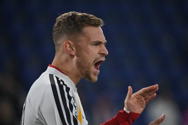 14.11.2025, xjrdrx, Fussball, WM-Qualifikation 2026 Luxemburg - Deutschland emspor, v.l. Joshua Kimmich (Deutschland) Portrait, Portraet, Einzelbild gibt Anweisungen, gestikuliert mit den Armen, gesticulate, gives instructions (DFL DFB REGULATIONS PROHIBIT ANY USE OF PHOTOGRAPHS as IMAGE SEQUENCES and or QUASI-VIDEO) Luxemburg