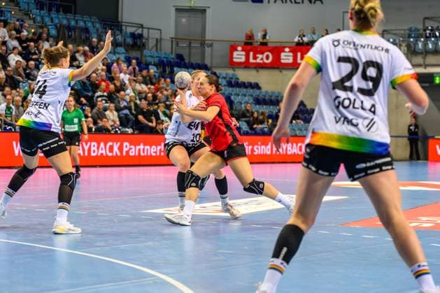 Handball Frauen EHF European League Women Qualifikationsrunde 3 Saison 2025 2026 VfL Oldenburg vs. HC Dalmatinka Ploce 14.11.2025
