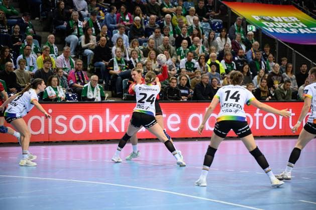 Handball Frauen EHF European League Women Qualifikationsrunde 3 Saison 2025 2026 VfL Oldenburg vs. HC Dalmatinka Ploce 14.11.2025