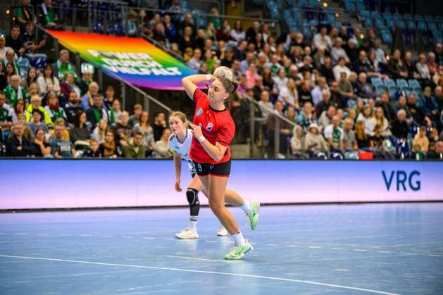 Handball Frauen EHF European League Women Qualifikationsrunde 3 Saison 2025 2026 VfL Oldenburg vs. HC Dalmatinka Ploce 14.11.2025 Jerkovic, Antea (9, HC Dalmatinka Ploce) beim sieben Meter, 7m