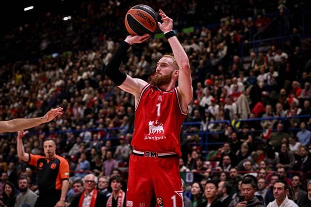 Basketball, EuroLeague, EA7 Emporio Armani Olimpia Mailand - Olympiakos Piräus Nico Mannion EA7 Emporio Armani Olimpia Milano - Olympiacos Piraeus Turkish Airlines Euroleague 2025-26 Milano, 14 11 2025 Foto ClaudioDegaspari Ciamillo-Castoria Assago Unipol Forum Lombardia Italy  Copyright: xClaudioxxDegasparix