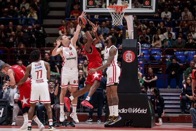 Basketball, EuroLeague, EA7 Emporio Armani Olimpia Mailand - Olympiakos Piräus Bryant Dunston EA7 Emporio Armani Olimpia Milano - Olympiacos Piraeus EuroLeague 2025 2026 Milano, 14 11 2025 Foto AlessiaDoniselli Ciamillo-Castoria  Copyright: xAlessiaxDonisellix