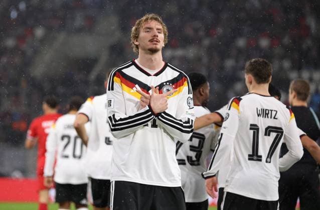 14.11.2025, Fussball, Herren, Qualifikation, European Qualifiers, Luxemburg - Deutschland, Nick Woltemade (Deutschland) bejubelt sein Tor zum 0:1 Luxemburg Stade de Luxembourg Luxemburg Luxemburg (LUX) Copyright: xFabianxKleerx