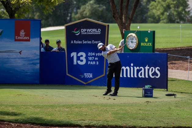 John Parry (ENG) Round 2 of the DP World Tour Championship 2025, held at the Jumeirah Golf Estate, Earth Course, Dhabi, United Arab Emerites. 13-16 November 2025. Dubai United Arab Emerites DP World Tour, Dp World Tour Championship 2025, Golf x11290x