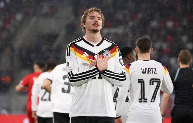 14.11.2025, Fussball, Herren, Qualifikation, European Qualifiers, Luxemburg - Deutschland, Nick Woltemade (Deutschland) bejubelt sein Tor zum 0:1 Luxemburg Stade de Luxembourg Luxemburg Luxemburg (LUX) Copyright: xFabianxKleerx