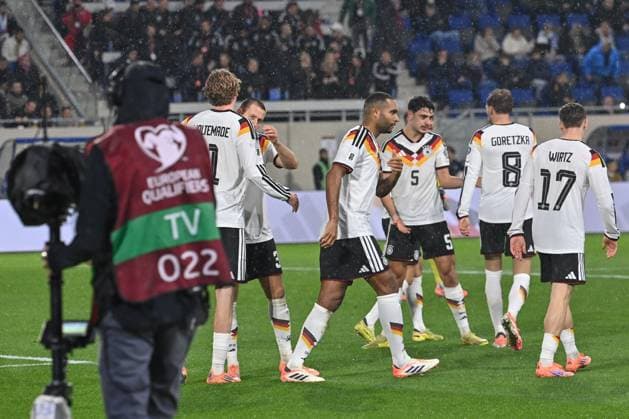 14.11.2025, xjrdrx, Fussball, WM-Qualifikation 2026 Luxemburg - Deutschland emspor, v.l. Nick Woltemade (Deutschland) Jubel, Torjubel, jubelt ueber das Tor, celebrate the goal, celebration (DFL DFB REGULATIONS PROHIBIT ANY USE OF PHOTOGRAPHS as IMAGE SEQUENCES and or QUASI-VIDEO) Luxemburg