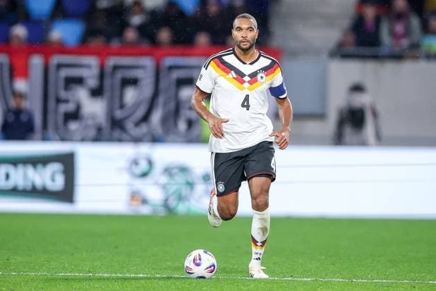 14.11.2025, Fußball, Länderspiel, WM-Qualifikation Europa, Deutschland - Luxemburg, Stade de Luxembourg (Croix de Gasperich, Luxemburg), 9. Spieltag, Saison 2025 2026: Jonathan Tah (GER 04) Regulations prohibit any use of photographs as image sequences and or quasi-video. Luxemburg