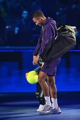 Felix Auger-Aliassime (CAN) during the singles match between Alexander Zverev (GER) and Felix Auger-Aliassime (CAN) during day six of the Nitto ATP, Tennis Herren Finals 2025 at Inalpi Arena on November 14, 2025 in Turin, Italy  Copyright: xDomenicoxCippitelli IPAxSportx xipa-agency.netx xx IPA_67967866 IPA_Agency_IPA67967866