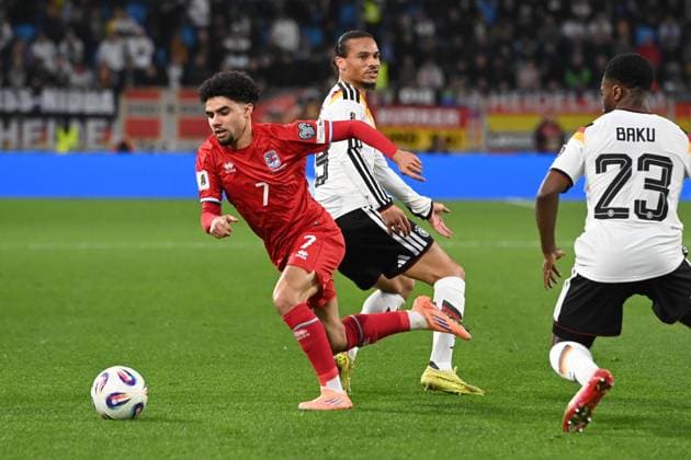 Aiman DARDARI (LUX) gegen Leroy SANE (GER) Aktion, Zweikampf, Luxemburg (LUX - Deutschland (GER) 0-2 Fussball Laenderspiel, WM Qualifikation Europa Gruppe A, Spieltag 9, matchday9, am 14.1.2025, Stade de Luxembourg, Luxemburg, Â