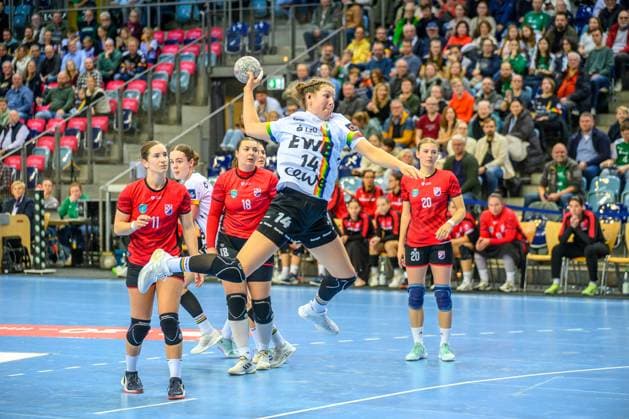 Handball Frauen EHF European League Women Qualifikationsrunde 3 Saison 2025 2026 VfL Oldenburg vs. HC Dalmatinka Ploce 14.11.2025 Marie Steffen (14, VfL Oldenburg)