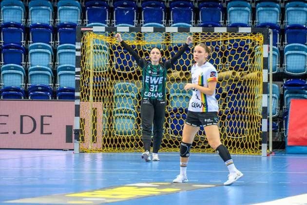 Handball Frauen EHF European League Women Qualifikationsrunde 3 Saison 2025 2026 VfL Oldenburg vs. HC Dalmatinka Ploce 14.11.2025 Alexandra Humpert (31, VfL Oldenburg)