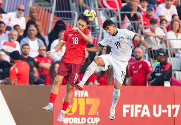 Switzerland v Egypt : Round of 32- FIFA U-17 World Cup Qatar 2025 Llukes Adrien of Switzerland and Ibrahim Elnagaawy of Egypt in action during the FIFA U-17 World Cup Qatar 2025 Round of 32 match between Switzerland and Egypt in Doha, Qatar, on November 14, 2025. DOHA Qatar Copyright: xNOUSHADxTHEKKAYILx