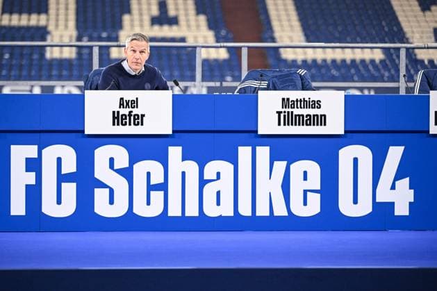 15.11.2025, Fussball, Testspiel, Saison 2025 2026, Mitgliederversammlung 2025 FC Schalke 04, Aufsichtsratsvorsitzender Axel Hefer (FC Schalke 04) xRHR-FOTO YYx Copyright: KROEGER RHR-FOTOx RHR-FOTO YY
