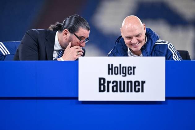 15.11.2025, Fussball, Testspiel, Saison 2025 2026, Mitgliederversammlung 2025 FC Schalke 04, Mitglied des Aufsichtsrats Ender Ulupinar (FC Schalke 04), Mitglied des Aufsichtsrats Holger Brauner (FC Schalke 04) xRHR-FOTO YYx Copyright: KROEGER RHR-FOTOx RHR-FOTO YY