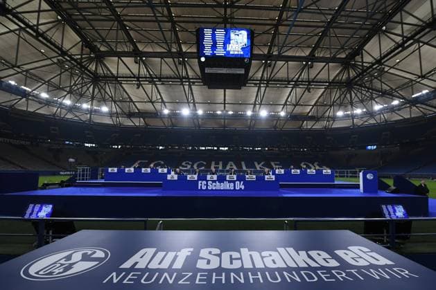 Fußball 2. Bundesliga Mitgliederversammlung des FC Schalke 04 am 15.11.2025 in der Veltins Arena in Gelsenkirchen Innenansicht Innenaufnahme der Veltins Arena während der Mitgliederversammlung 2025