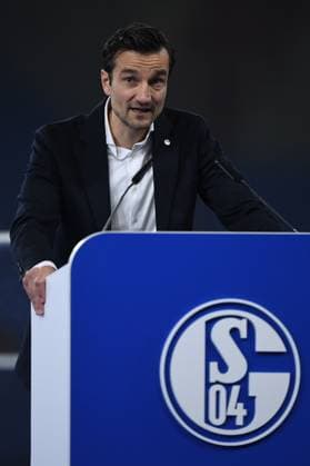 Fußball 2. Bundesliga Mitgliederversammlung des FC Schalke 04 am 15.11.2025 in der Veltins Arena in Gelsenkirchen Matthias Tillmann ( Vorstandsvorsitzender Schalke )