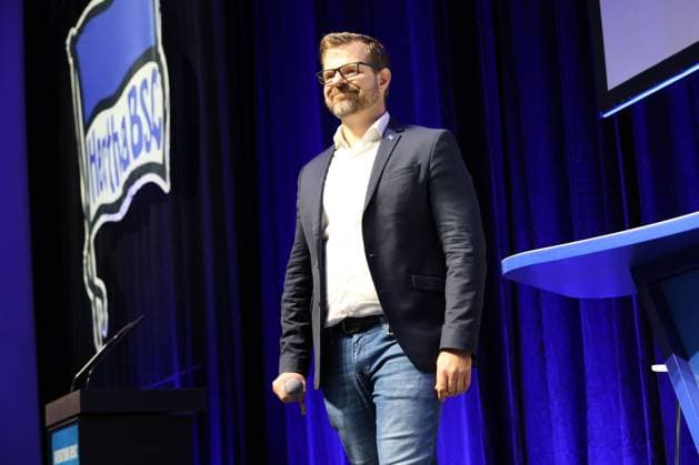 DEU, DFL, 2. FBL, Hertha BSC, Mitgliederversammlung, 15.11.2025, Messe Berlin, Berlin, DEU, DFL, 2. FBL, Hertha BSC, Mitgliederversammlung, im Bild Praesident Fabian Drescher (Hertha BSC Berlin) DFL - regulations prohibit any use of Photographs as image sequences and or quasi-video