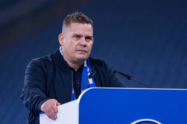 15.11.2025, Fussball, Testspiel, Saison 2025 2026, Mitgliederversammlung 2025 FC Schalke 04, Kandidat Aufsichtsrat Raphael Brinkert (FC Schalke 04) xRHR-FOTO YYx Copyright: KROEGER RHR-FOTOx RHR-FOTO YY
