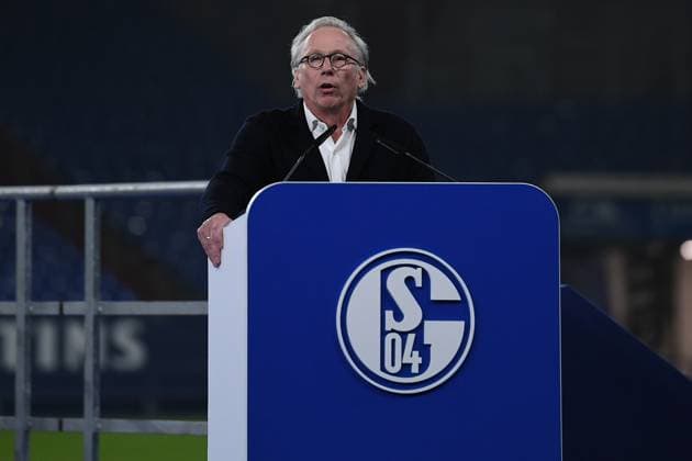 Fußball 2. Bundesliga Mitgliederversammlung des FC Schalke 04 am 15.11.2025 in der Veltins Arena in Gelsenkirchen Stefan Hegmanns ( Aufsichtsrat Schalke )
