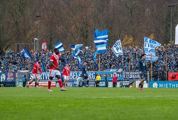 Fussball, Herren, Saison 2025 2026, Landespokal Brandenburg (Viertelfinale), SV Babelsberg 03 - FC Energie Cottbus, Fans von Babelsberg, 15.11. 2025, Copyright: xSebastianxRäppold MatthiasxKochx
