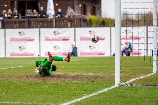 Tor zum 1:0 durch Mert Tasdelen (SG Sonnenhof Großaspach, 10), SG Sonnenhof Großaspach vs. SV Stuttgarter Kickers, Fussball, Regionalliga Südwest, 17. Spieltag, Saison 2025 2026, 15.11.2025 SG Sonnenhof Großaspach vs. SV Stuttgarter Kickers, Fussball, Regionalliga Südwest, 17. Spieltag, Saison 2025 2026, 15.11.2025 Aspach Copyright: xEibner-Pressefoto PhilipxZieglerx EP_PZR