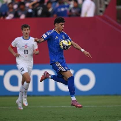 Fussball, Junioren U 17 WM 2025 Doha Katar Sechzehntelfinal 15.11.2025 Spiel 75 Italien - Tschechien Samuele Inacio (Italien)