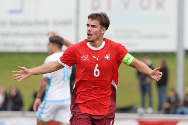 U19 Schweiz - San Marino Torjubel Elio Rufener (Schweiz) 15.11.2025 Stadion Esp Baden AG, SCHWEIZ, Saison 2025 2026 Herren Fussball UEFA U19 EM Qualifikation Schweiz - San Marino Torjubel Elio Rufener (Schweiz)