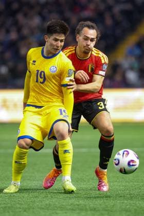Kazakhstan Dastan Satpaev and Belgium s Arthur Theate fight for the ball during a soccer game between Kazakhstan and Belgium s Red Devils, Saturday 15 November 2025 in Astana, Kazakhstan, qualification game 7 8 for the 2026 FIFA World Cup, WM, Weltmeisterschaft, Fussball VIRGINIExLEFOUR  x141779259x