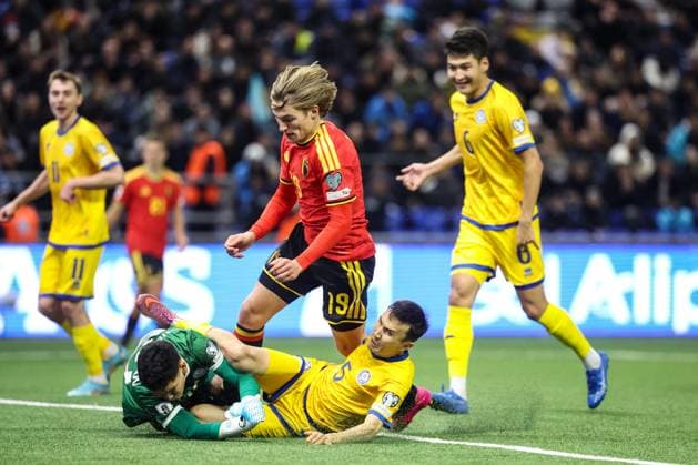 Kazakhstan goalkeeper Temirlan Anarbekov, Belgium s Romeo Vermant and Kazakhstan Bagdat Kairov fight for the ball during a soccer game between Kazakhstan and Belgium s Red Devils, Saturday 15 November 2025 in Astana, Kazakhstan, qualification game 7 8 for the 2026 FIFA World Cup, WM, Weltmeisterschaft, Fussball VIRGINIExLEFOUR  x141785200x