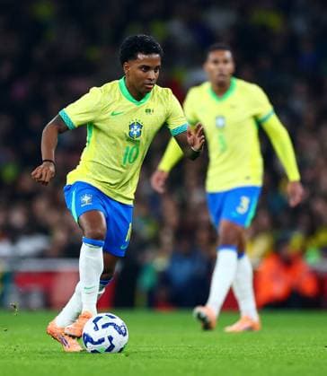 Rodrygo of Brazil. Brazil v Senegal, International Friendly, Länderspiel, Nationalmannschaft Football, Emirates Stadium, London, UK - 15 Nov 2025London Emirates Stadium United Kingdom EDITORIAL USE ONLY No use with unauthorised audio, video, data, fixture lists, club league logos or live services. Online in-match use limited to 120 images, no video emulation. No use in betting, games or single club league player publications. Copyright: xJamesxMarsh Shutterstockx 15786138by