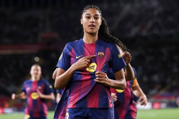 November 15, 2025, Barcelona, Barcelona, Spain: Sydney Joy Schertenleib of FC Barcelona, Barca celebrates a goal during the Spanish Women league, Liga F, football match played between FC Barcelona and Real Madrid CF at Estadi Olimpic Lluis Companys on November 15, 2025 in Barcelona, Spain. Barcelona Spain - ZUMAa181 20251115_zaa_a181_065 Copyright: xJavierxBorregox