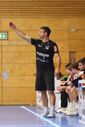 Trainer Matthias Flohr (Balingen) TV Grosswallstadt - HBW Balingen-Weilstetten, Handball, 2. Bundesliga, 15.11.2025 TV Grosswallstadt - HBW Balingen-Weilstetten, Handball, 2. Bundesliga, 15.11.2025 Elsenfeld Copyright: xEibner-Pressefotox EP_RWS