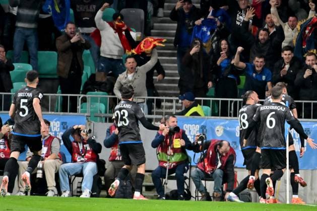 Ljubljana, Slovenia, November 15th 2025, Team Kosovo celebrate score during the UEFA European Qualifiers for 2026 World Cup, Group B match between Slovenia and Kosovo at Stadium Stozice, Ljubljana, Slovenia. (Photo by Igor Kupljenik Sports Press Photo) Copyright: xIgorxKupljenikx xSPPx Sportspressphoto_SPR62113