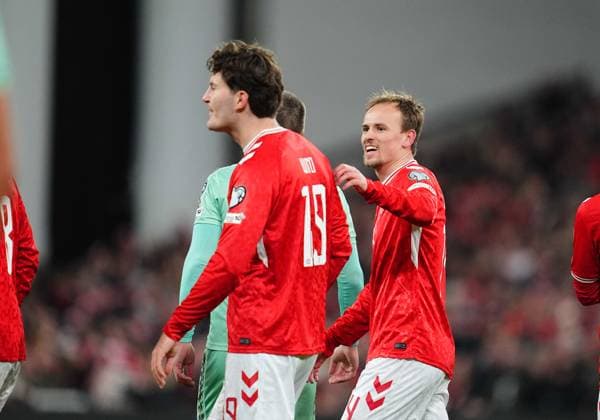 November 15 2025: Mikkel Damsgaard of Denmark scores and celebrates his teams first goal during a World Cup Qualification game, Denmark v Belarus, at Parken, Copenhagen, Denmark. CSM Copenhagen Denmark - ZUMAc04_ 20251115_zma_c04_032 Copyright: xKimxPricex